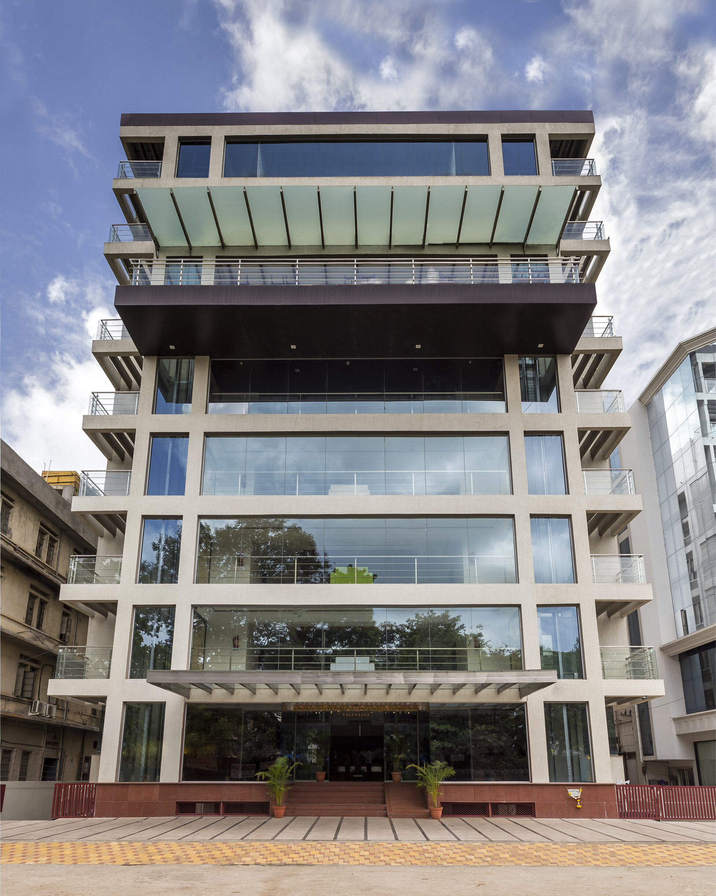 Hotel Radiant Gallery